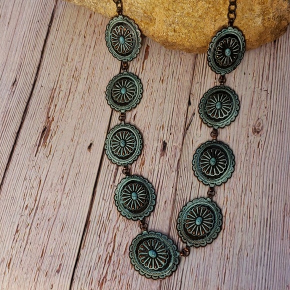 Patina Concho Necklace - Picture 2 of 4